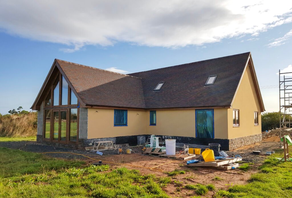 Trusted Renderers in Worcester | Certified Silicone Experts